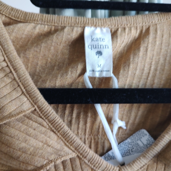 Ruffled V-Neck Ribbed Sweater - Picture 2 of 4